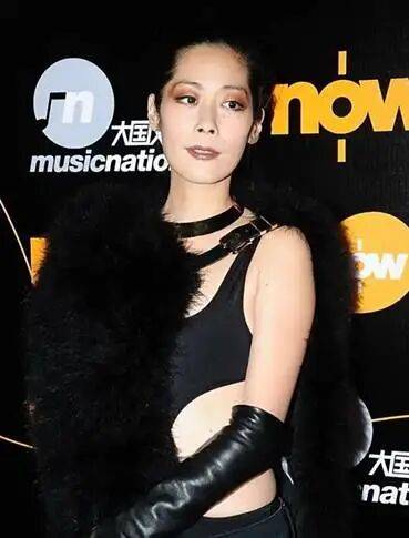 关淑怡病危：有一种叛逆<strong></p>
<p>币安链</strong>，叫关淑怡