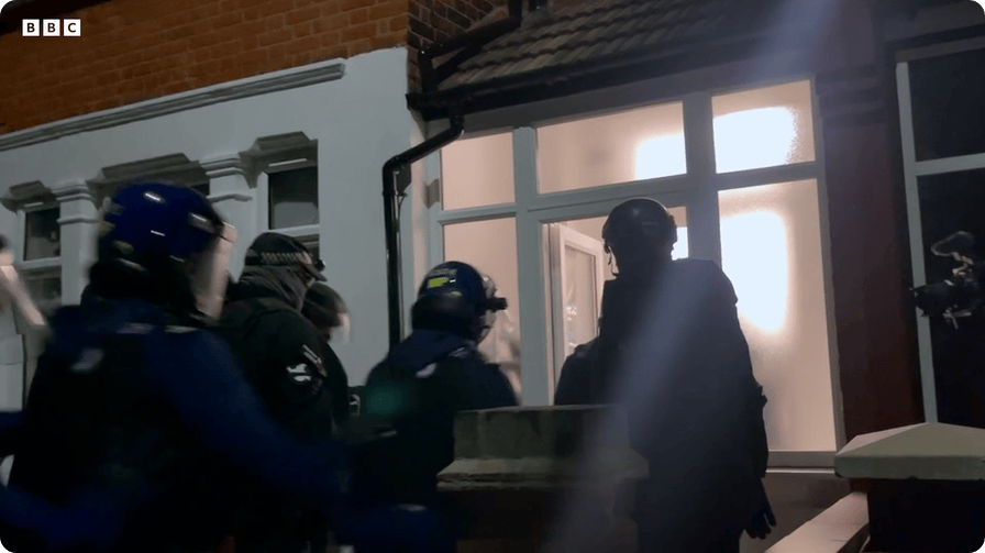 凯特患癌竟因辉瑞疫苗？伦敦4万被盗手机直飞香港<strong></p>
<p>币安链</strong>，比贩毒暴利产业链曝光…