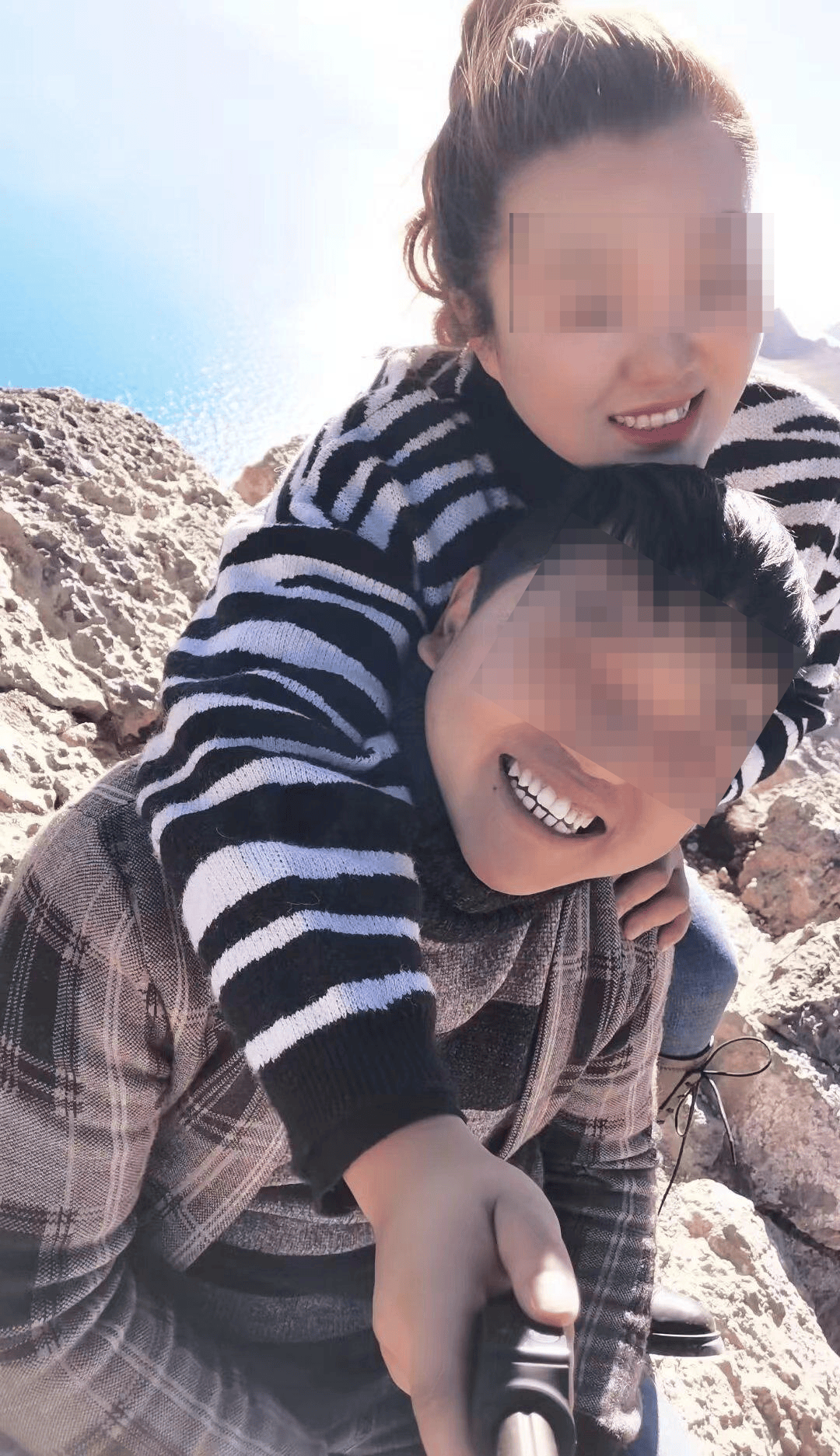 30岁小伙确诊渐冻症两年去世:妻子曾“卖房救夫”称不后悔<strong></p>
<p>安币网官网</strong>,其父多年前患此病去世