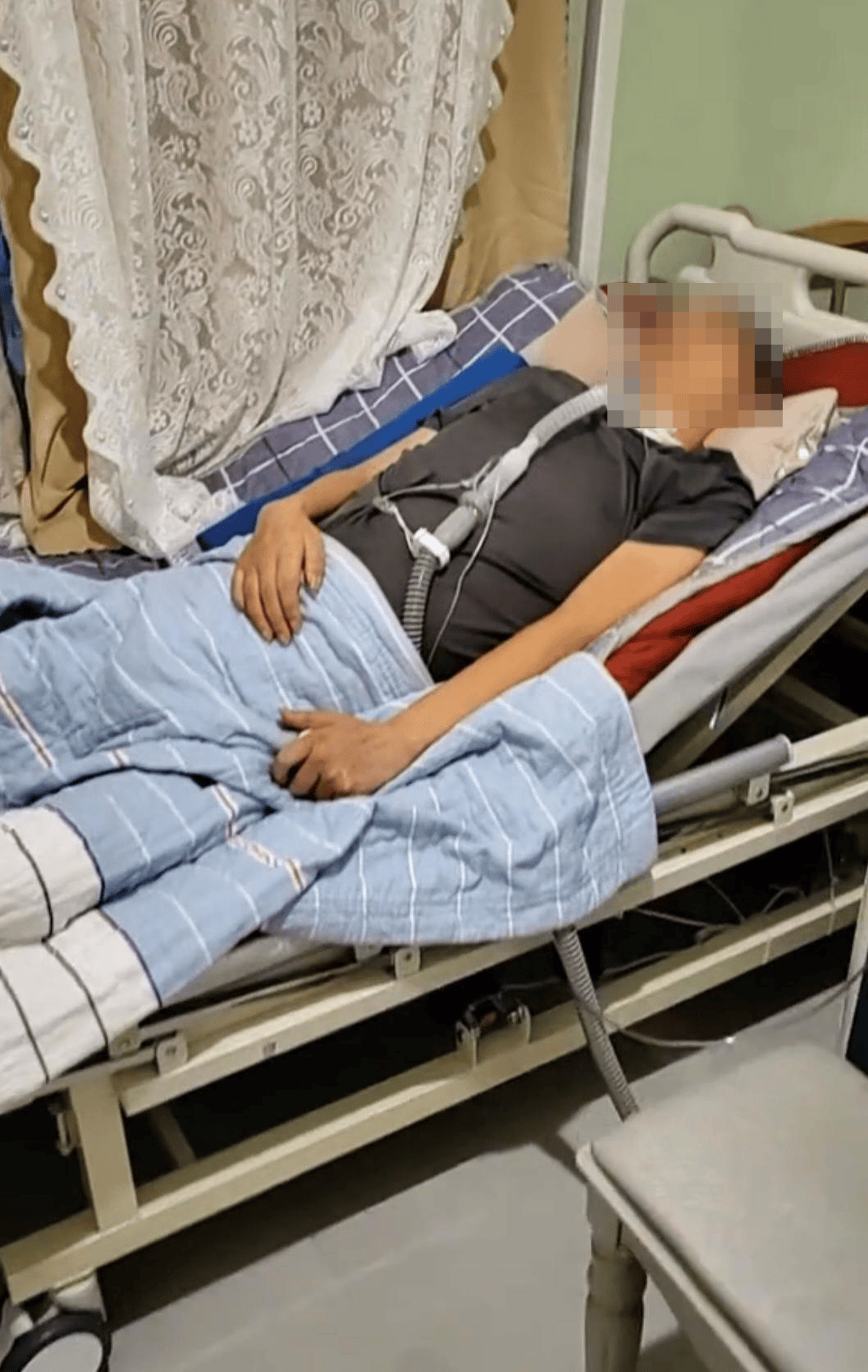 30岁小伙确诊渐冻症两年去世:妻子曾“卖房救夫”称不后悔<strong></p>
<p>安币网官网</strong>,其父多年前患此病去世