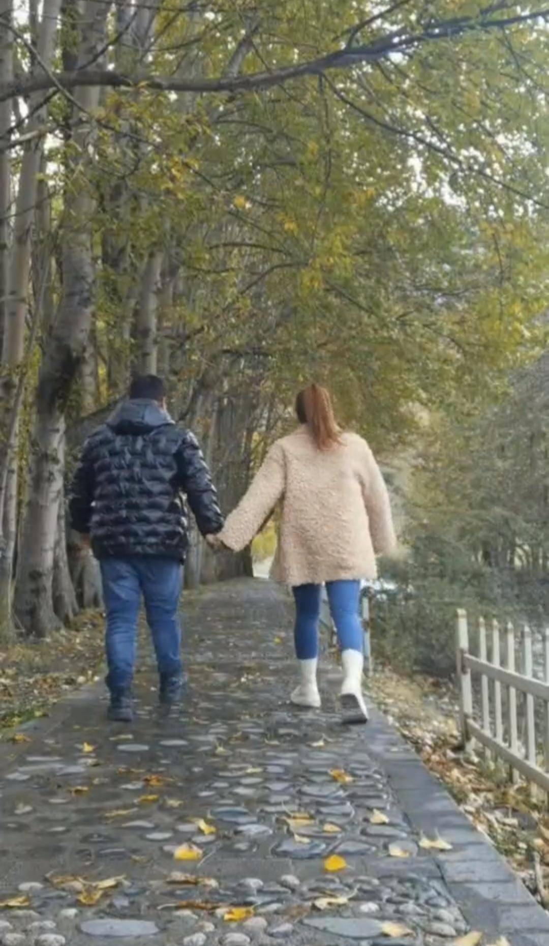 30岁小伙确诊渐冻症两年去世:妻子曾“卖房救夫”称不后悔<strong></p>
<p>安币网官网</strong>,其父多年前患此病去世