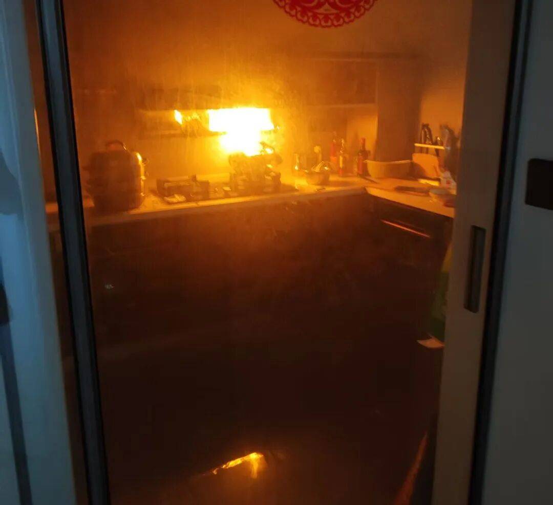 以案为鉴 | 家中起火前<strong></p>
<p>币安网站</strong>,他们都曾接到一通电话……