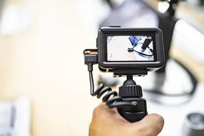 硬刚“背刺”争议<strong></p>
<p>币安网站</strong>，大疆为何主动降价？