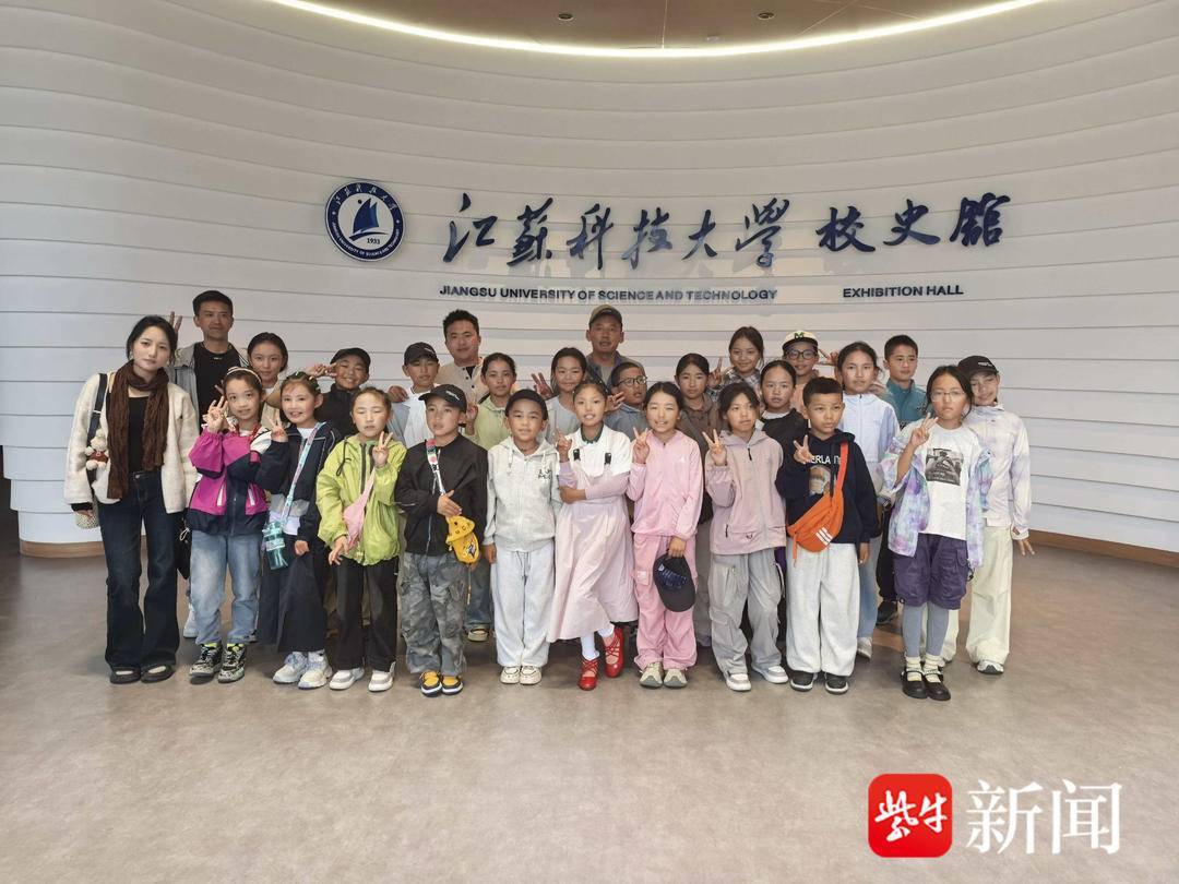 “叔叔是江苏的<strong></p>
<p>币安下载链接</strong>，将来一定带你们去看看！”镇江警官不忘承诺，四次组织近百名藏区学子来苏研学