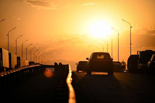 青年说 | 到中亚<strong></p>
<p>ERC20</strong>，奔赴一场激动人心的“探秘”