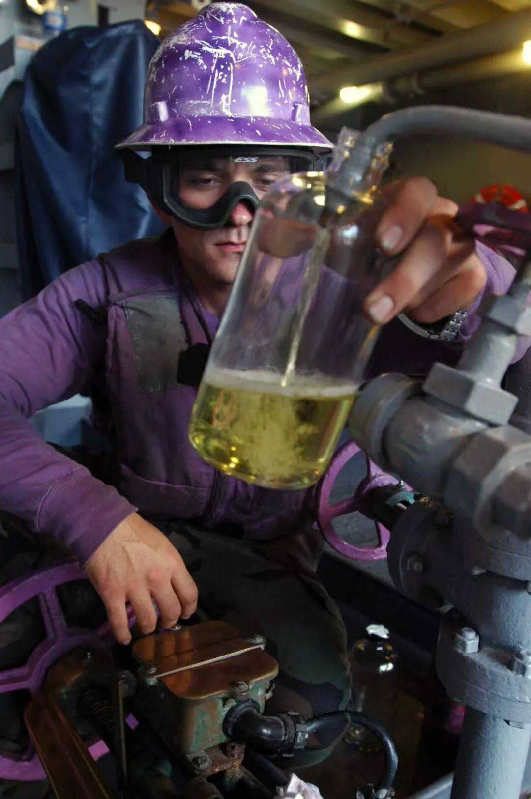 美海军在南海连摔两架飞机<strong></p>
<p>欧易okex</strong>，因电磁攻击？中国军号发文