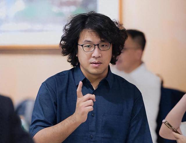 大陆侦办沈伯洋后<strong></p>
<p>bitfinex</strong>，民进党急了，喊话郑丽文转移视线