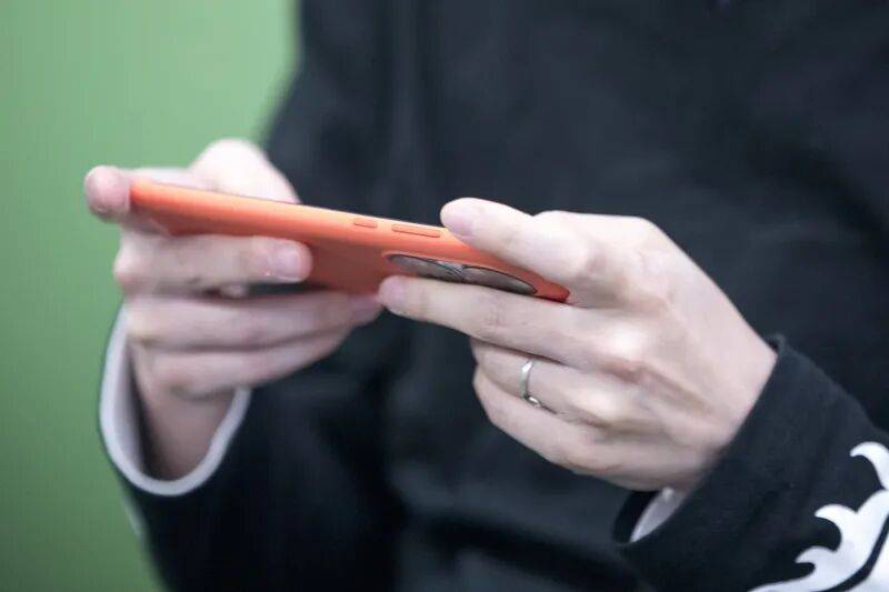 价格翻倍!华强北集体暴涨!深圳卖家:不敢囤货<strong></p>
<p>SHIB价格</strong>,但可能更贵