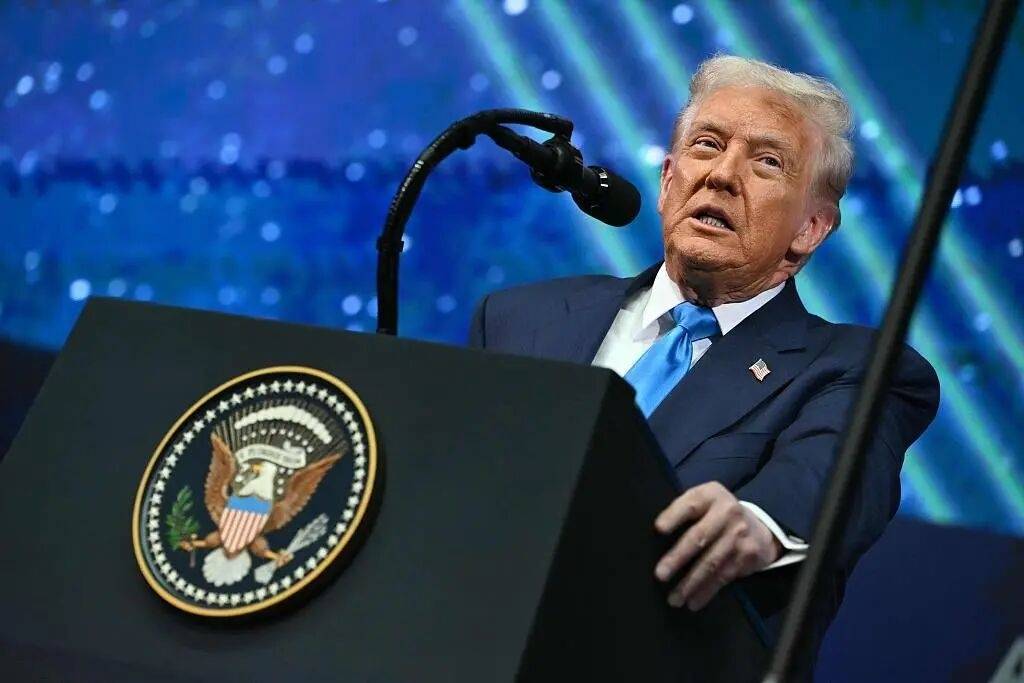 51票对49票<strong></p>
<p>SHIB价格</strong>，禁止特朗普绕过国会对委内瑞拉动武议案被否决