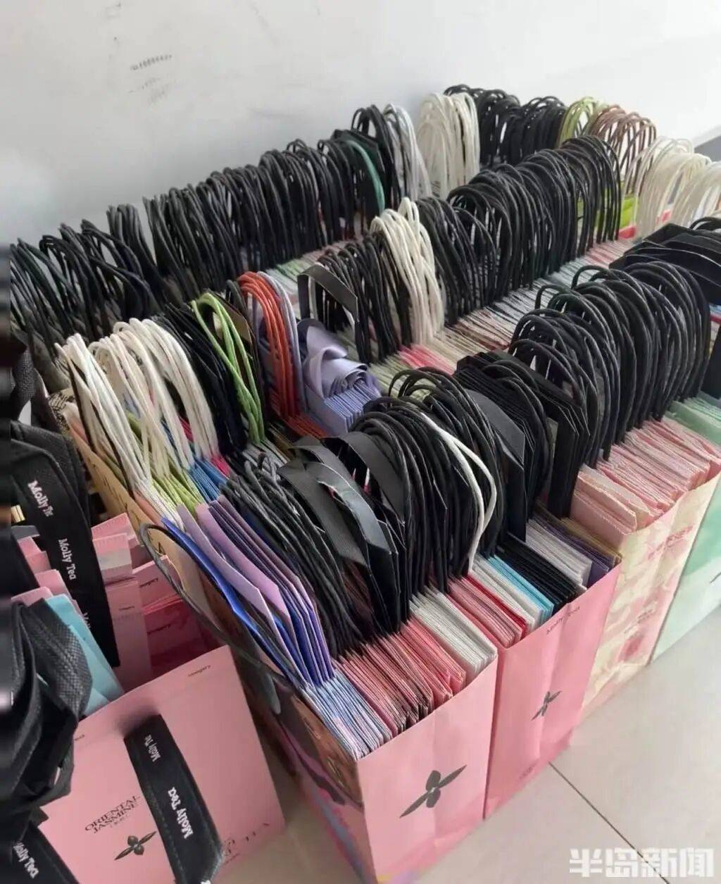 火了！大批人开始囤<strong></p>
<p>币乎</strong>，随手扔掉的东西，有人靠它赚了近千元