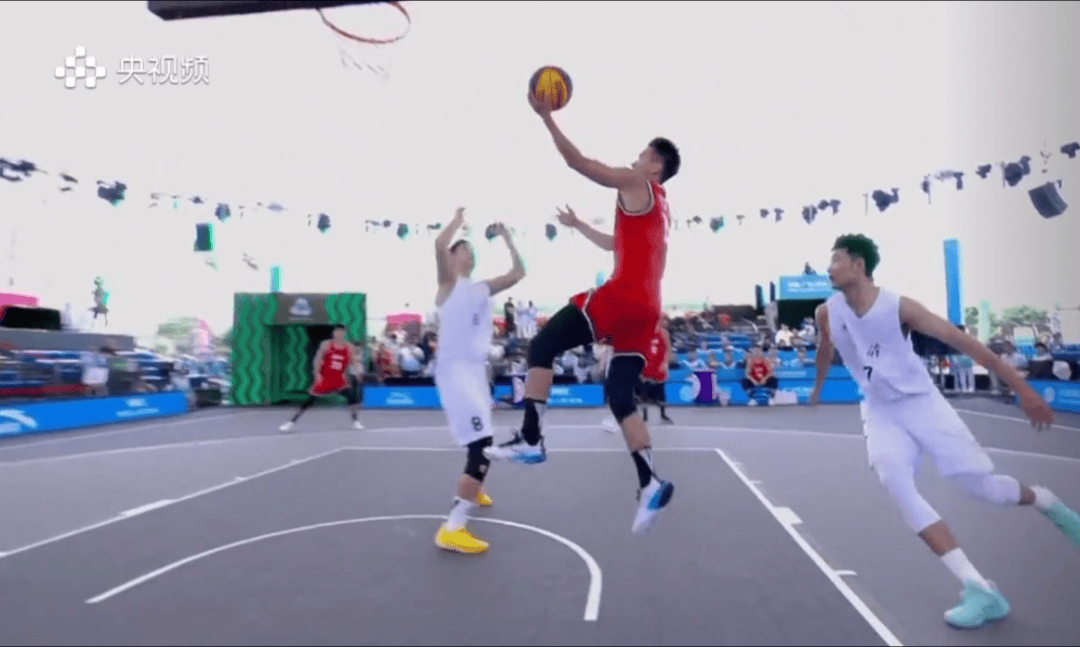 全运会男子三人篮球赛<strong></p>
<p>LUNA币最新消息</strong>,陈国豪、周泽源代表广东队出战,战胜江苏队取得开门红!
