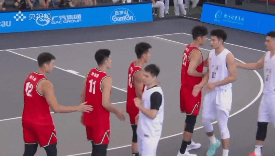 全运会男子三人篮球赛<strong></p>
<p>LUNA币最新消息</strong>,陈国豪、周泽源代表广东队出战,战胜江苏队取得开门红!