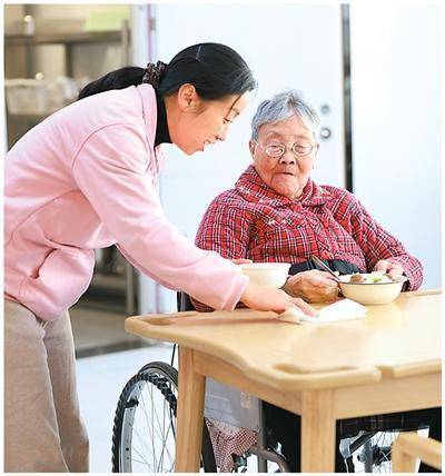 多方共举<strong></p>
<p>LUNA币最新消息</strong>，求解照护之困（健康驿站·关注健康老龄化②）