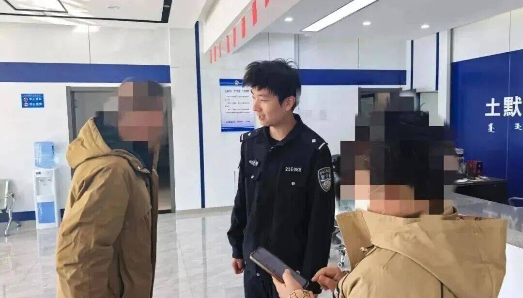 男子彩票中奖太兴奋<strong></p>
<p>IOST</strong>，拍照发业主群分享，隔天奖金被邻居冒领……