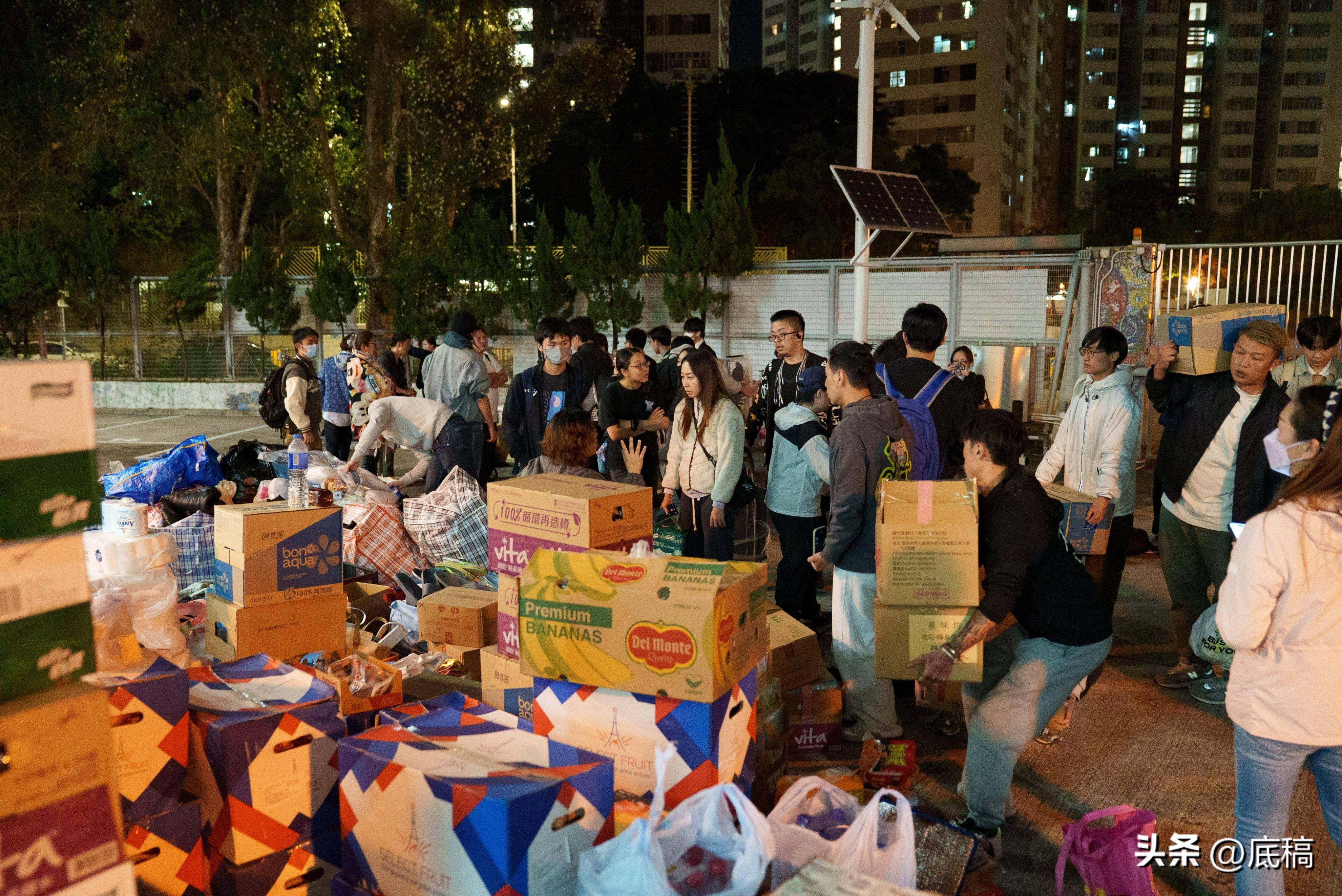 香港宏福苑大火中的一夜：“眼睁睁看着整栋楼被烧”<strong></p>
<p>中国比特币</strong>，有住户称母亲仍失联