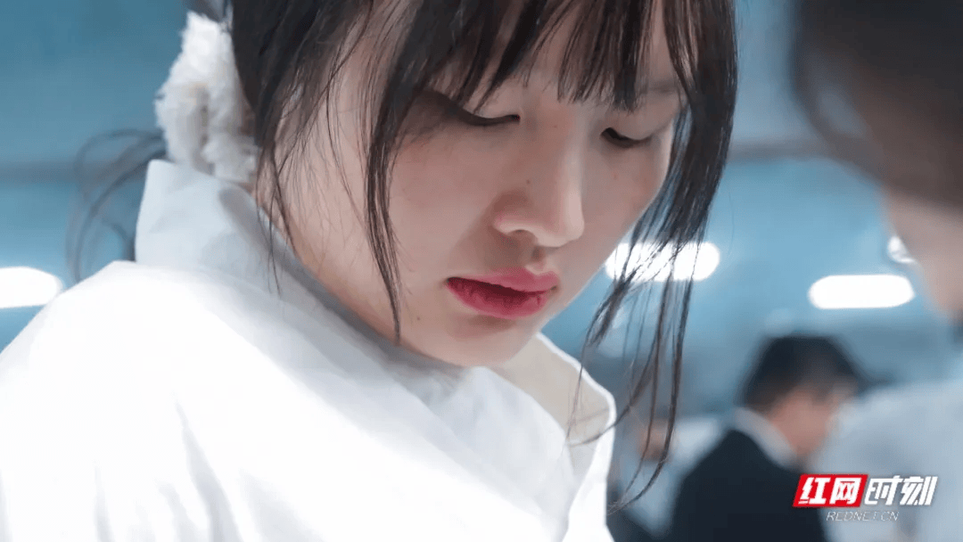 汶川地震被救起的女孩<strong></p>
<p>比特币交易网站</strong>,17年后和救她的军人结婚了