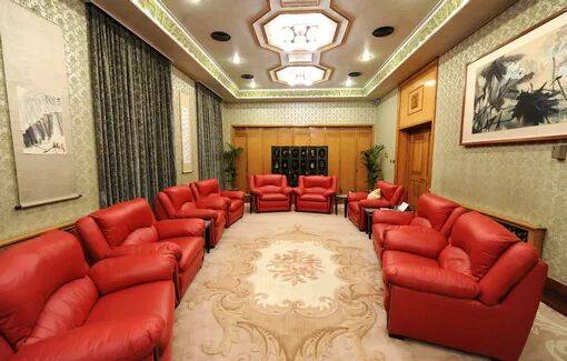 中方回应英方:强烈不满、坚决反对<strong></p>
<p>比特币交易网站</strong>!