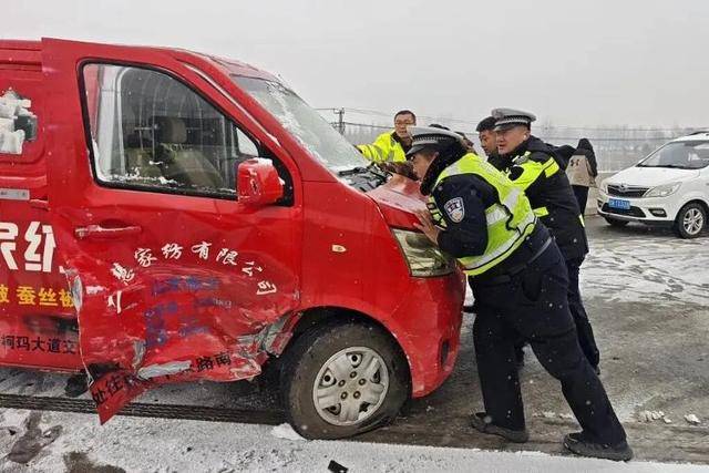 外交部发言人毛宁点赞山东德州交警<strong></p>
<p>ZB.COM</strong>!