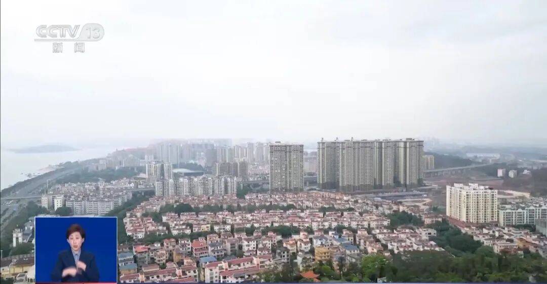 央视披露:男子在网吧厕所墙上看到“高薪日结5000-20000”广告<strong></p>
<p>数字货币交易</strong>,即将出境时被警方拦下