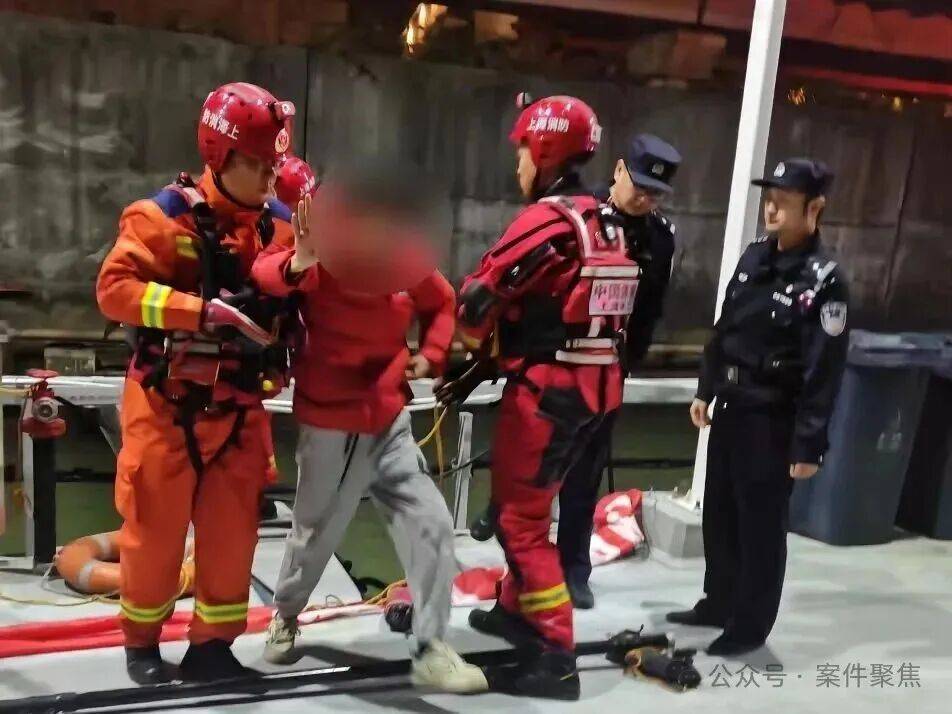 骗了别人18万元<strong></p>
<p>插针</strong>，上海一男子凌晨站在黄浦江边“想抽最后一支烟”