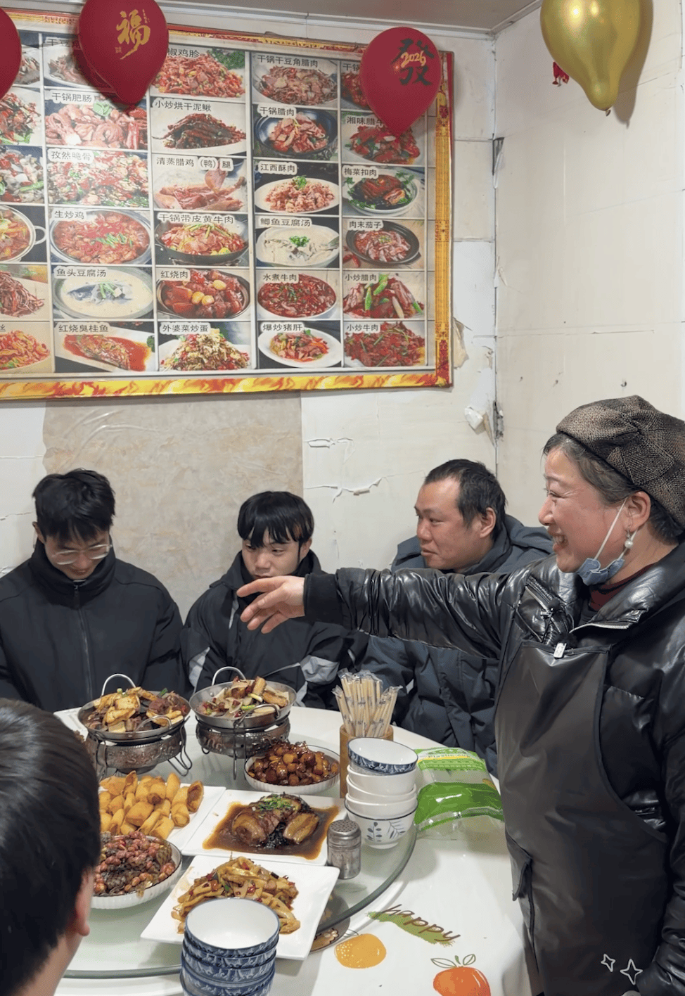 百万债务还清了！夫妻俩在杭州开饭店<strong></p>
<p>比特币减半倒计时</strong>，8年来第一次回老家过年，临行宴请老顾客